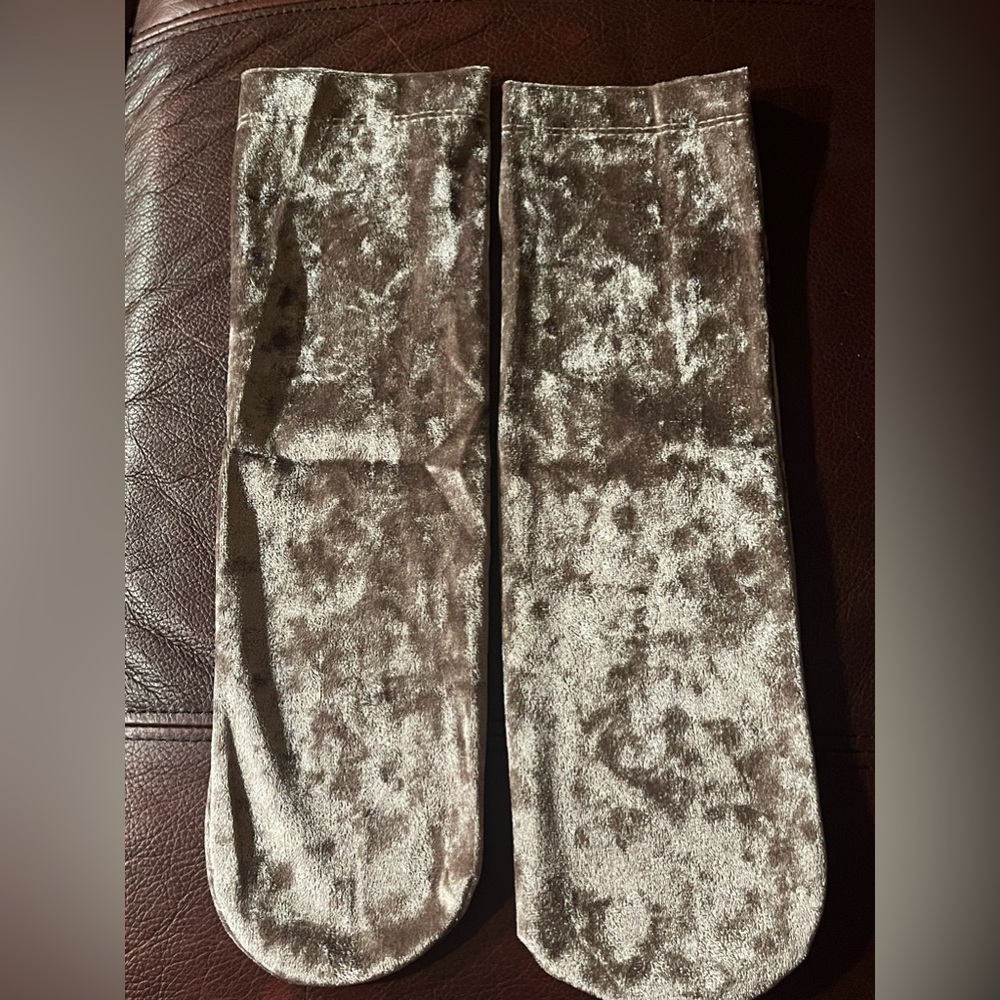 Free People Velvet Long socks OS NWT - Picture 5 of 7